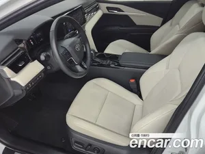 Toyota Camry, 2025 — миниатюра 12