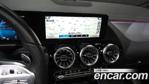 Mercedes-Benz EQA, 2023 — миниатюра 14