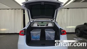 Tesla Model Y, 2021 — миниатюра 24