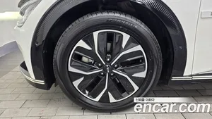 Kia EV6, 2022 — миниатюра 5
