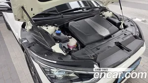 Kia EV6, 2022 — миниатюра 6