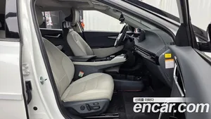 Kia EV6, 2022 — миниатюра 17