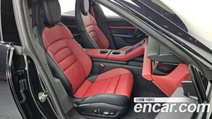 Porsche Taycan, 2025 — миниатюра 16
