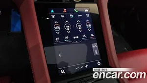Porsche Taycan, 2025 — миниатюра 27