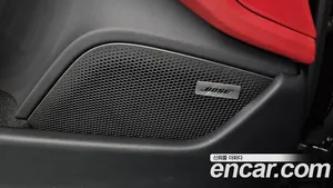 Porsche Taycan, 2025 — миниатюра 30