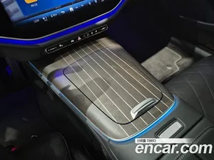 Mercedes-Benz E-Class, 2025 — миниатюра 15