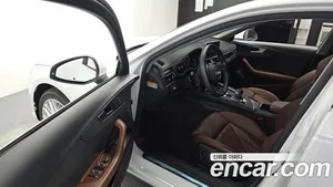 Audi A4, 2018 — миниатюра 13