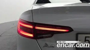 Audi A4, 2018 — миниатюра 9