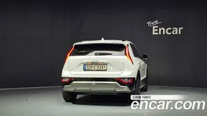 Kia Niro, 2022 — миниатюра 4