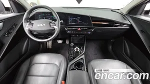 Kia Niro, 2022 — миниатюра 10