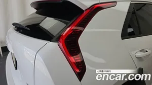Kia Niro, 2022 — миниатюра 9
