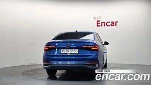Volkswagen Jetta, 2023 — миниатюра 4