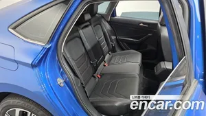 Volkswagen Jetta, 2023 — миниатюра 24