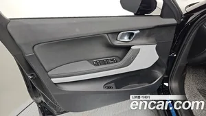 Polestar Polestar 2, 2022 — миниатюра 14
