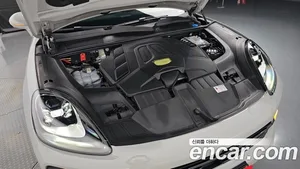 Porsche Cayenne, 2023 — миниатюра 5