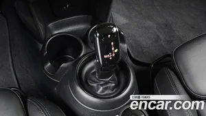 Mini Cooper, 2019 — миниатюра 9