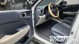 Hyundai Venue, 2022 — миниатюра 13