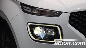 Hyundai Venue, 2022 — миниатюра 8