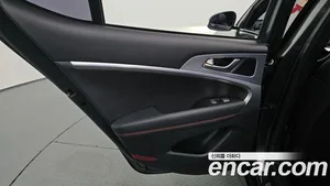 Genesis G70, 2018 — миниатюра 15