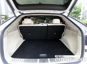 Genesis GV60, 2022 — миниатюра 16