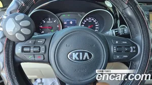 Kia Carnival, 2015 — миниатюра 14