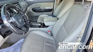 Kia Carnival, 2015 — миниатюра 17