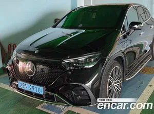 Mercedes-Benz EQE, 2023 — миниатюра 1