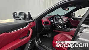 Maserati Levante, 2019 — миниатюра 13