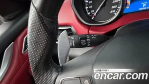 Maserati Levante, 2019 — миниатюра 30
