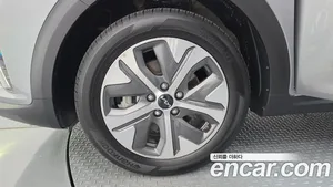 Kia Niro, 2021 — миниатюра 5