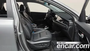 Kia Niro, 2021 — миниатюра 16