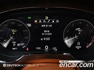 Bentley Bentayga, 2021 — миниатюра 8