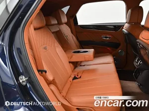 Bentley Bentayga, 2021 — миниатюра 12