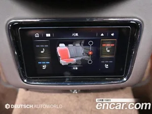 Bentley Bentayga, 2021 — миниатюра 16