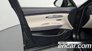 Genesis GV70, 2024 — миниатюра 14