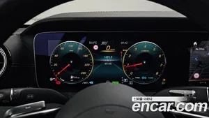 Mercedes-Benz E-Class, 2022 — миниатюра 11