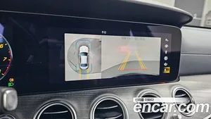 Mercedes-Benz E-Class, 2022 — миниатюра 20