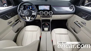 Mercedes-Benz GLA-Class, 2021 — миниатюра 10