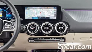 Mercedes-Benz GLA-Class, 2021 — миниатюра 20