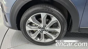 Kia Stonic, 2017 — миниатюра 5