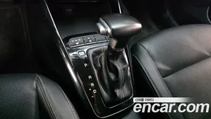 Kia Stonic, 2017 — миниатюра 12