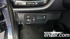 Kia Stonic, 2017 — миниатюра 30