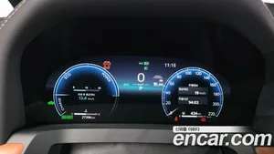 Toyota Alphard, 2024 — миниатюра 11