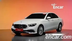 Mercedes-Benz E-Class, 2022 — миниатюра 34