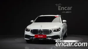 Mercedes-Benz E-Class, 2022 — миниатюра 2