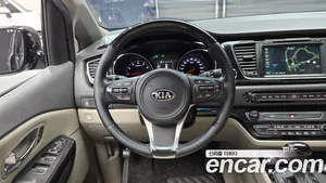 Kia Carnival, 2015 — миниатюра 12