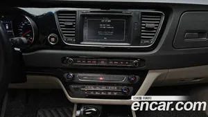 Kia Carnival, 2015 — миниатюра 13
