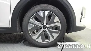 Kia Niro, 2022 — миниатюра 5