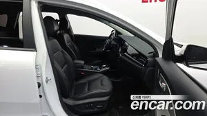 Kia Niro, 2022 — миниатюра 11