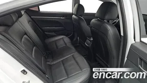 Hyundai Avante, 2017 — миниатюра 18